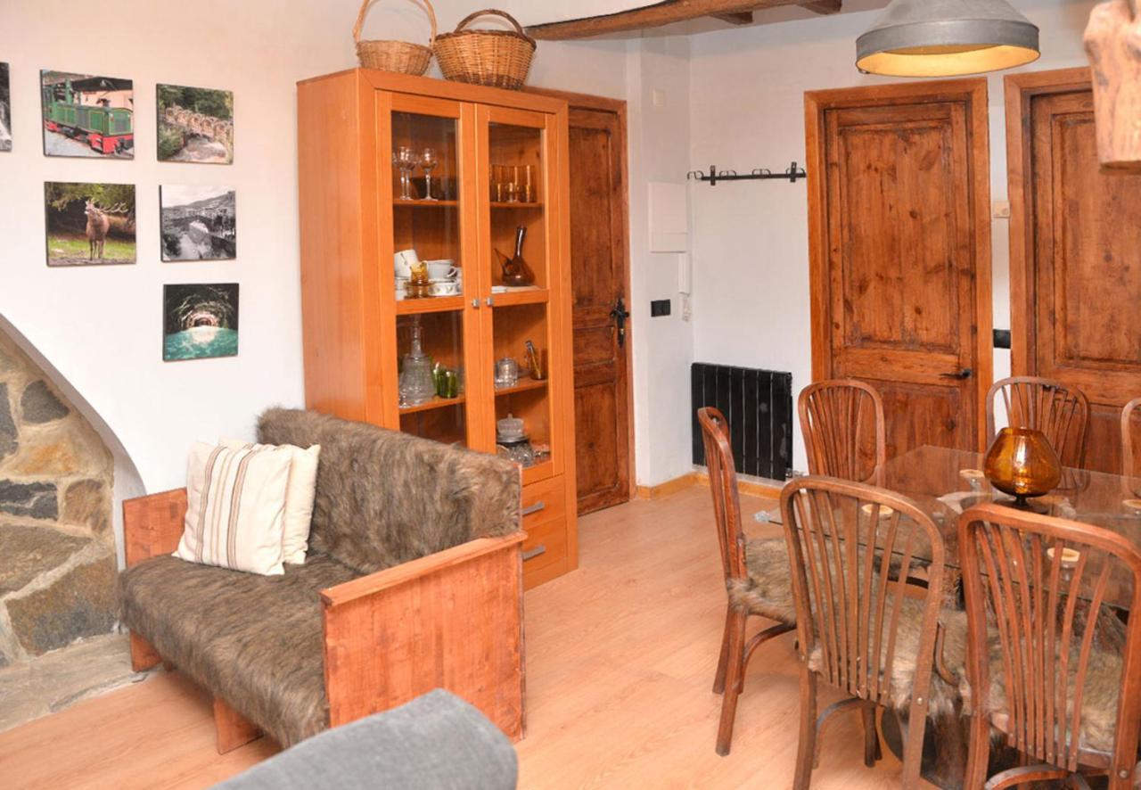 라 포블라 데 리예트 Piso Rustico-Moderno 6 Plazas - Pobla De Lillet 아파트 외부 사진